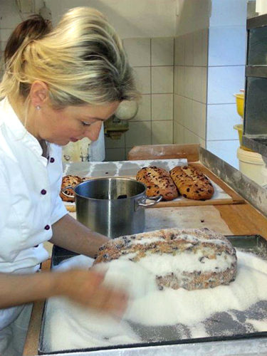 Bäckerei & Konditorei Krahl Inh. Cornelia Marten Cranberrystollen » Bäckerei & Konditorei Krahl