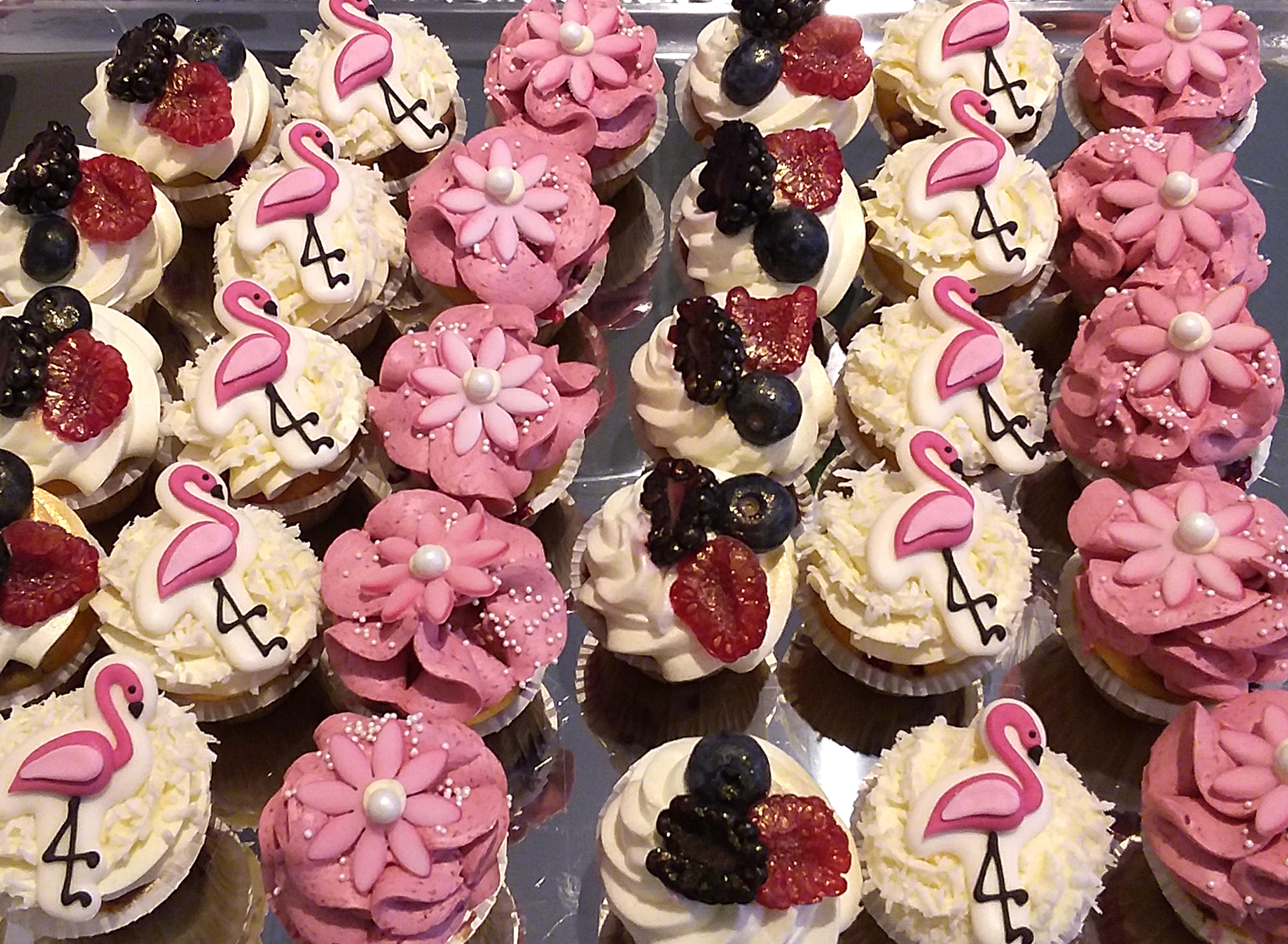 Cupcakes zur Geburt eines Mädchens