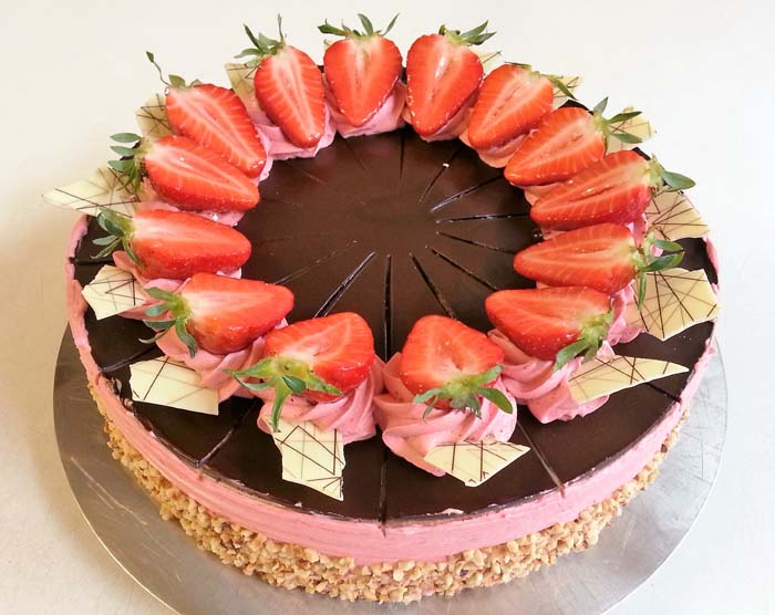 Erdbeercremetorte