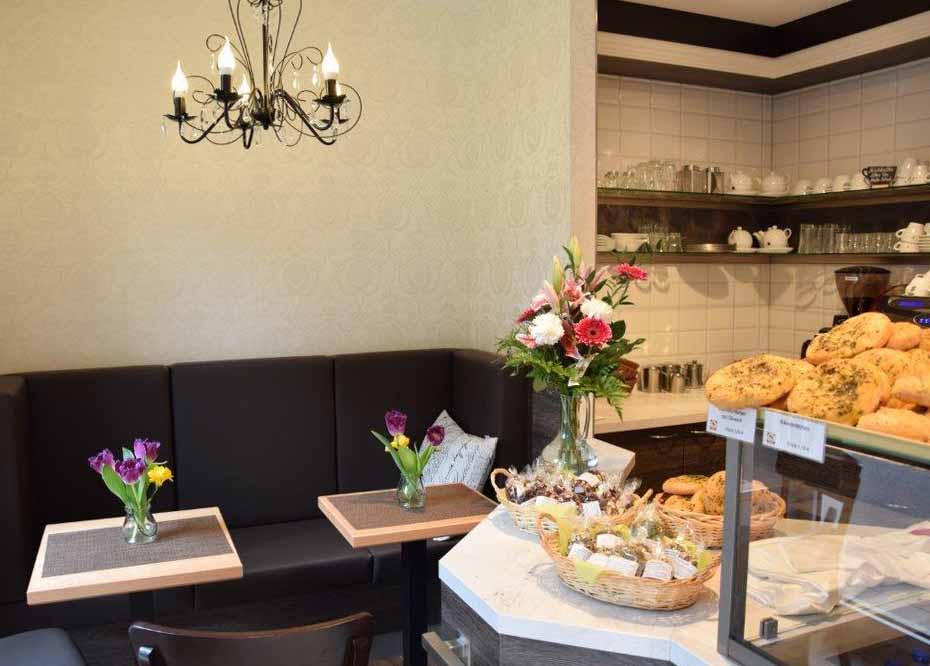 Frühstück, Imbiss, Kaffeespezialitäten - Bäckerei Krahl