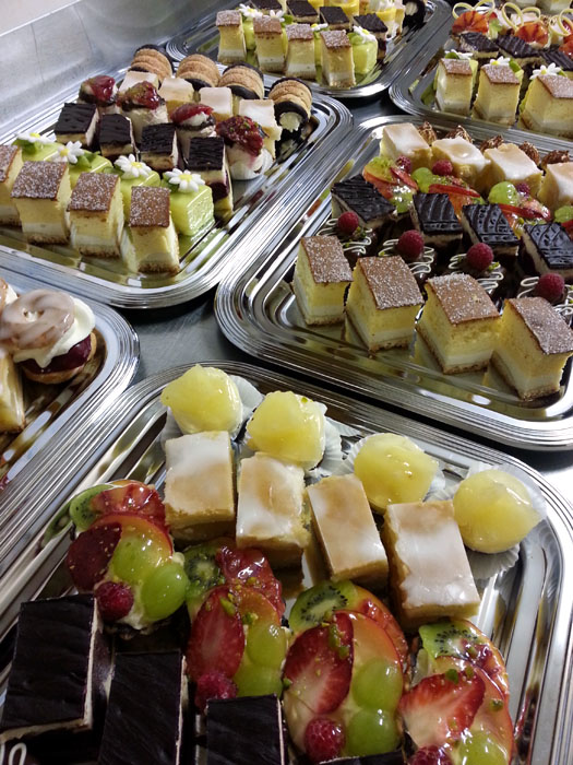 Kuchen- und Tortenplatten für Ihre Feier