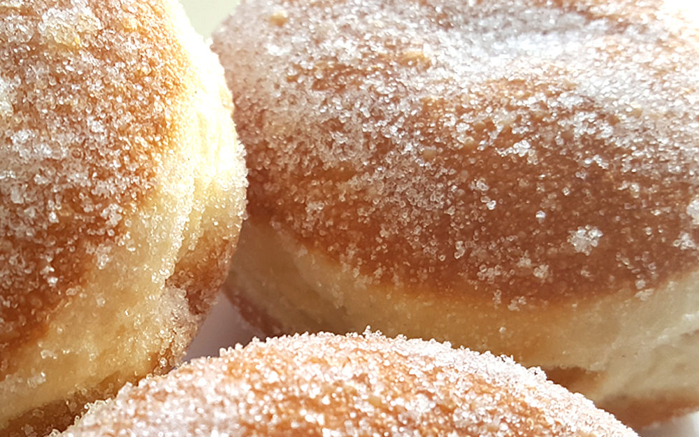 Pfannkuchen mit Zucker